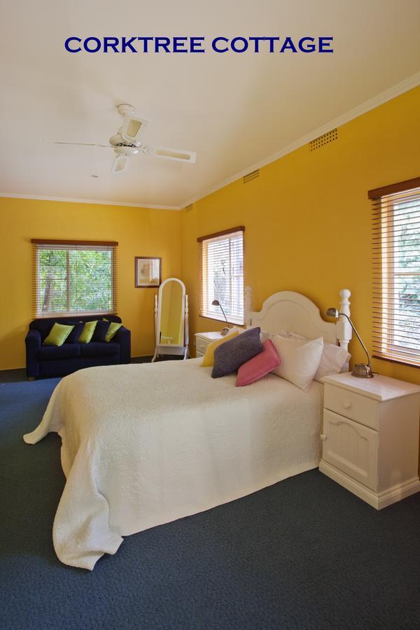 Crafers Cottages Adelaide Esterno foto